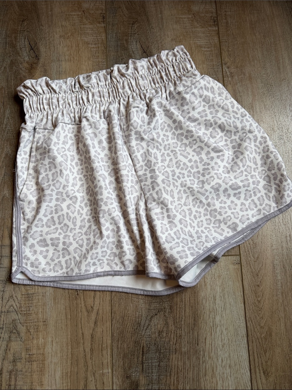 Bad Habit Gray and White Leopard Print Skirt